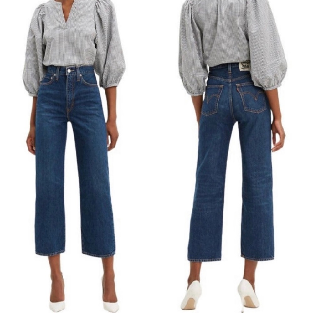 NWT Levi’s Ribcage Straight